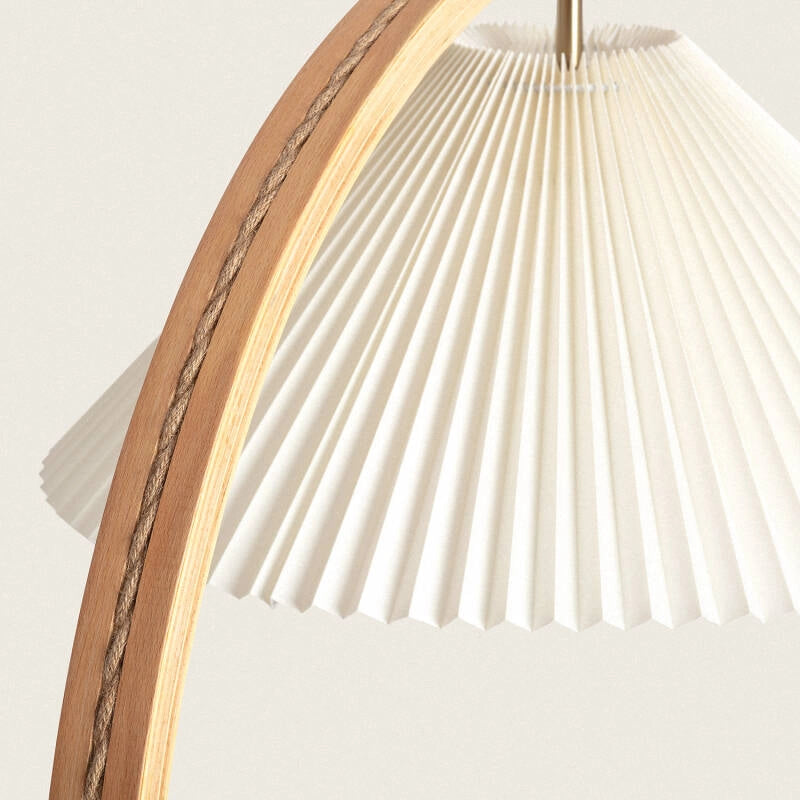 LÁMPARA DE PIE LUA B, ELABORADA A MANO CON MADERA NATURAL.