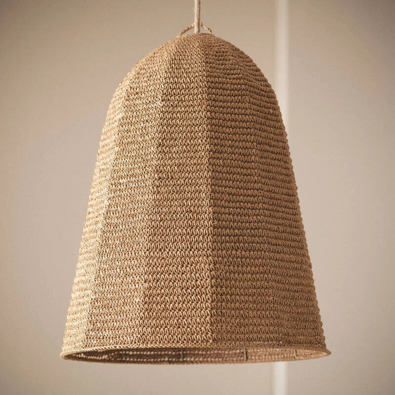 LÁMPARA COLGANTE CANGGU, ELABORADA A MANO CON RAFIA NATURAL