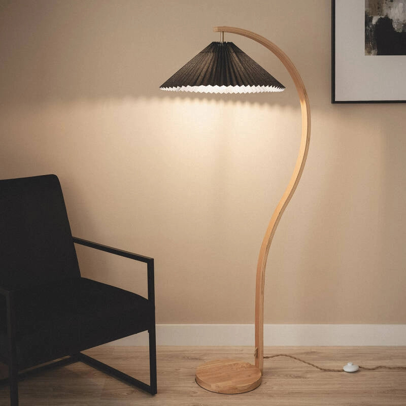 LÁMPARA DE PIE LUA N, ELABORADA A MANO CON MADERA NATURAL.