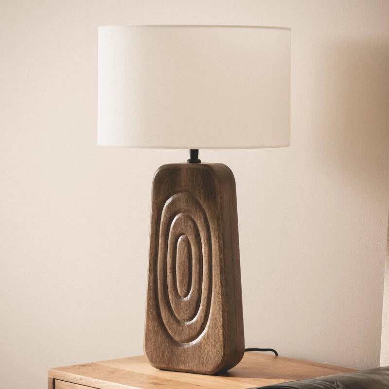 Lámpara Mesa Salomón Madera Mango Natural Diseño Atemporal Lámpara Mesa Salomón, madera de mango natural elaborada a mano. Diseño atemporal y versátil para crear ambientes cálidos Elegancia y funcionalidad en tu hogar.
