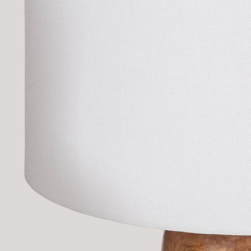LÁMPARA DE MESA COLECCIÓN SALOMÓN C, ELABORADA A MANO CON MADERA DE MANGO NATURAL. Lámpara Mesa Salomón madera de mango natural de alta calidad. Diseño elegante y atemporal. Luz suave para leer o crear ambiente. ¡Pieza única y duradera!