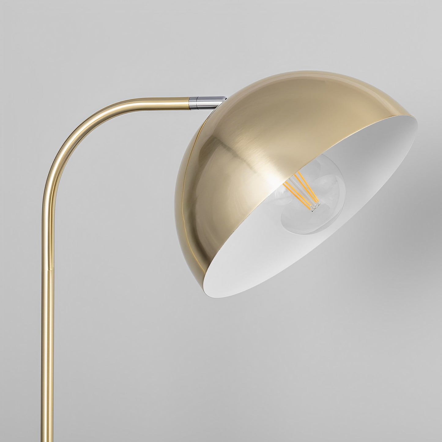 Lámpara de Pie | Diseño Premium | Metal y Cristal Elegante