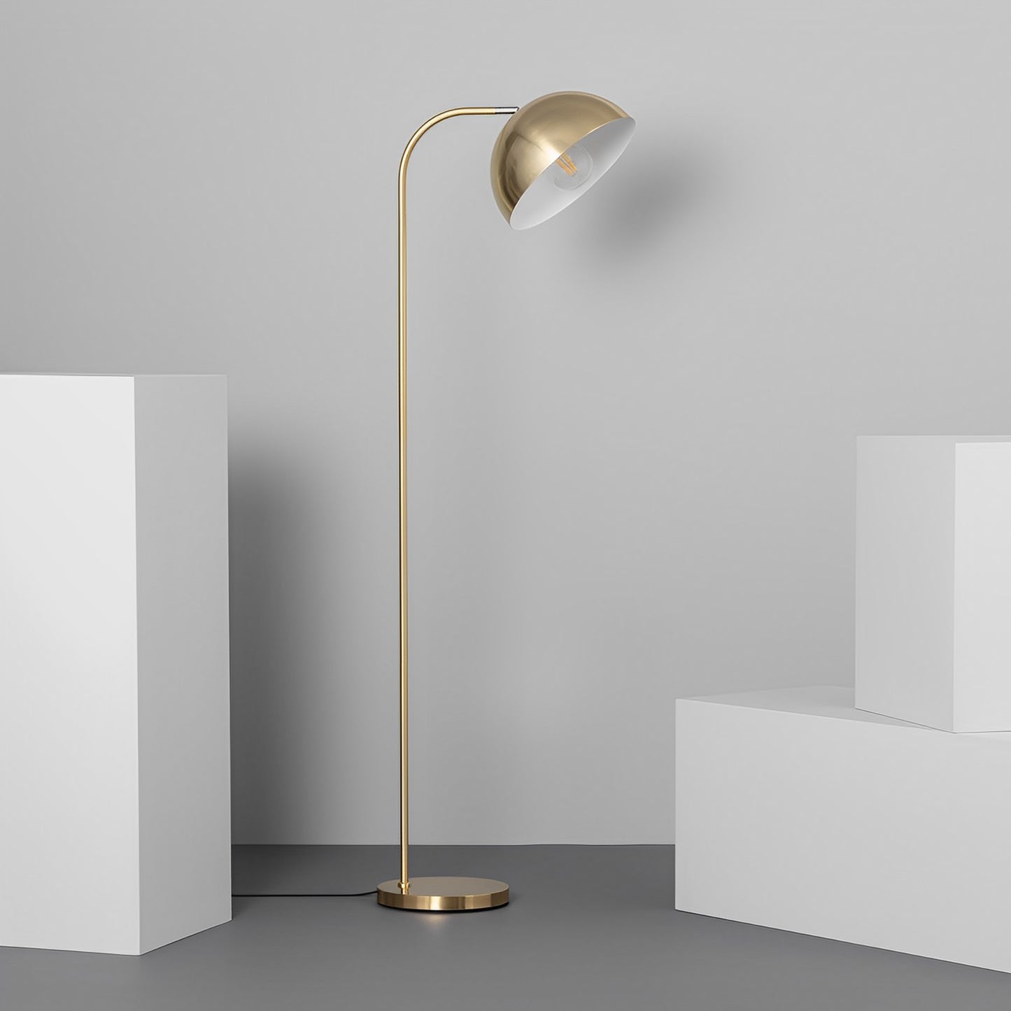 Lámpara de Pie | Diseño Premium | Metal y Cristal Elegante