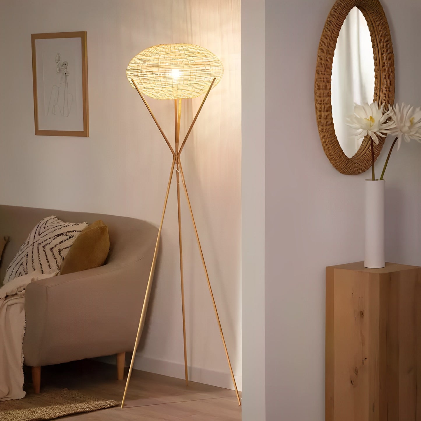 Lámpara de Pie Angkasa Bambú Natural | Diseño Artesanal