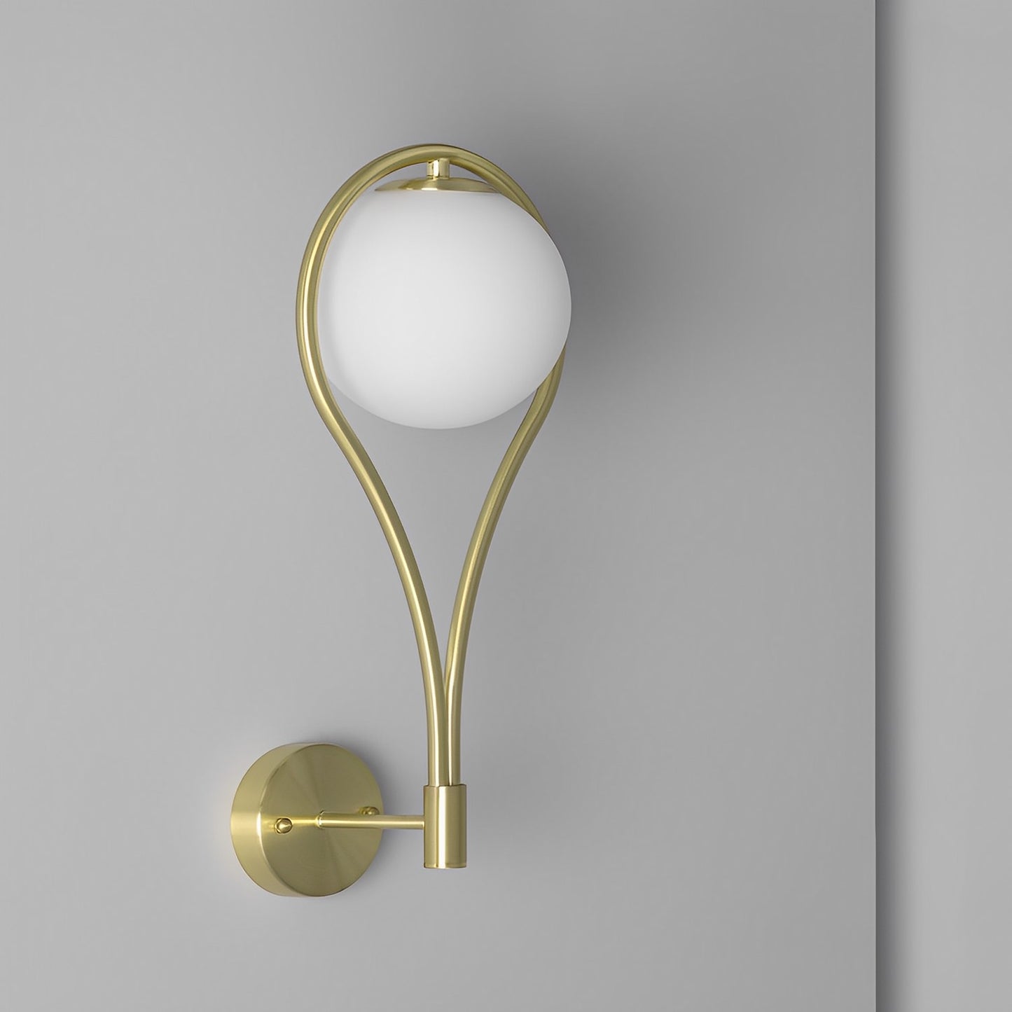 Lámpara de Pared Diseño Art Decó | Metal y Cristal Elegante