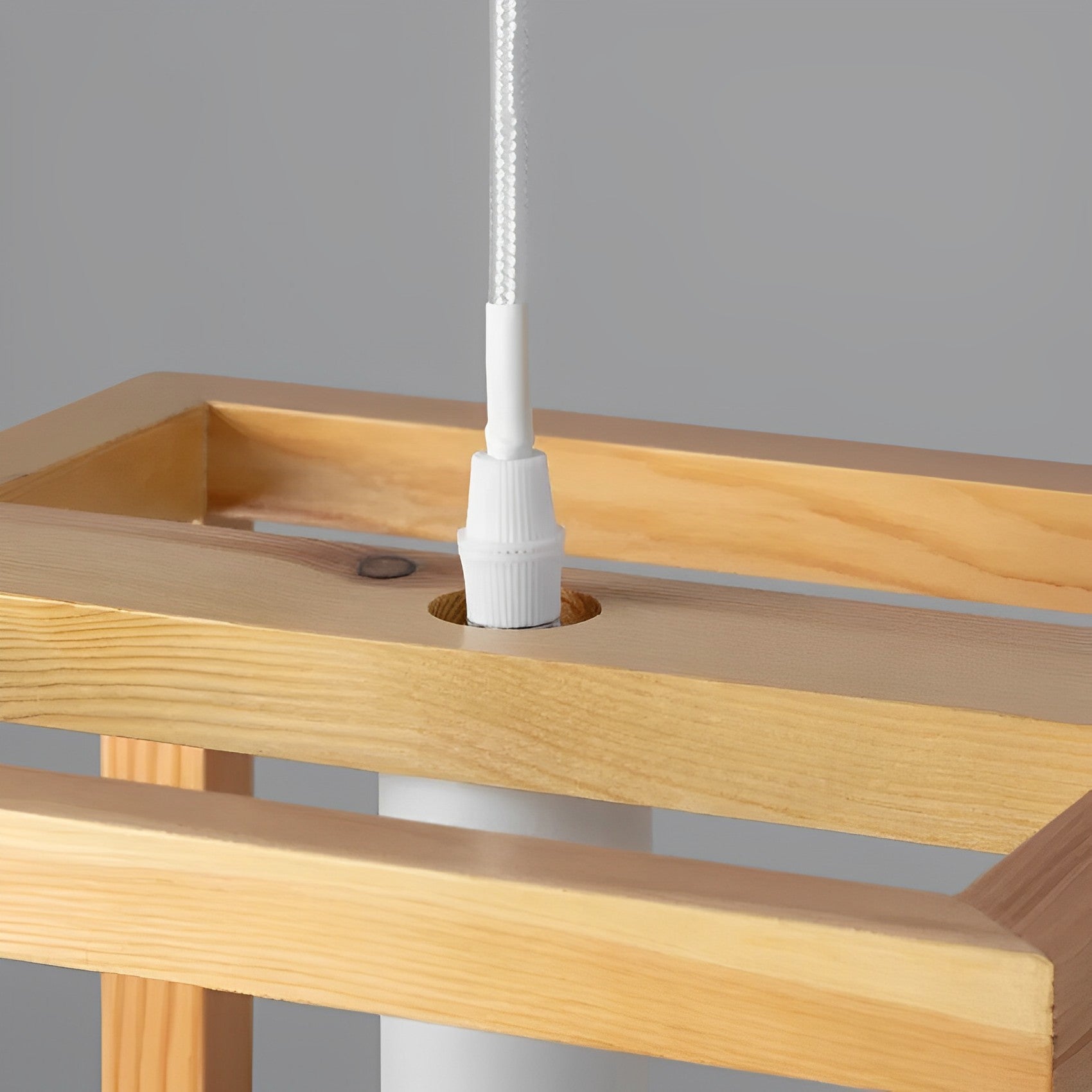 LÁMPARA COLGANTE COLECCIÓN ARHAT, ELABORADA A MANO CON MADERA