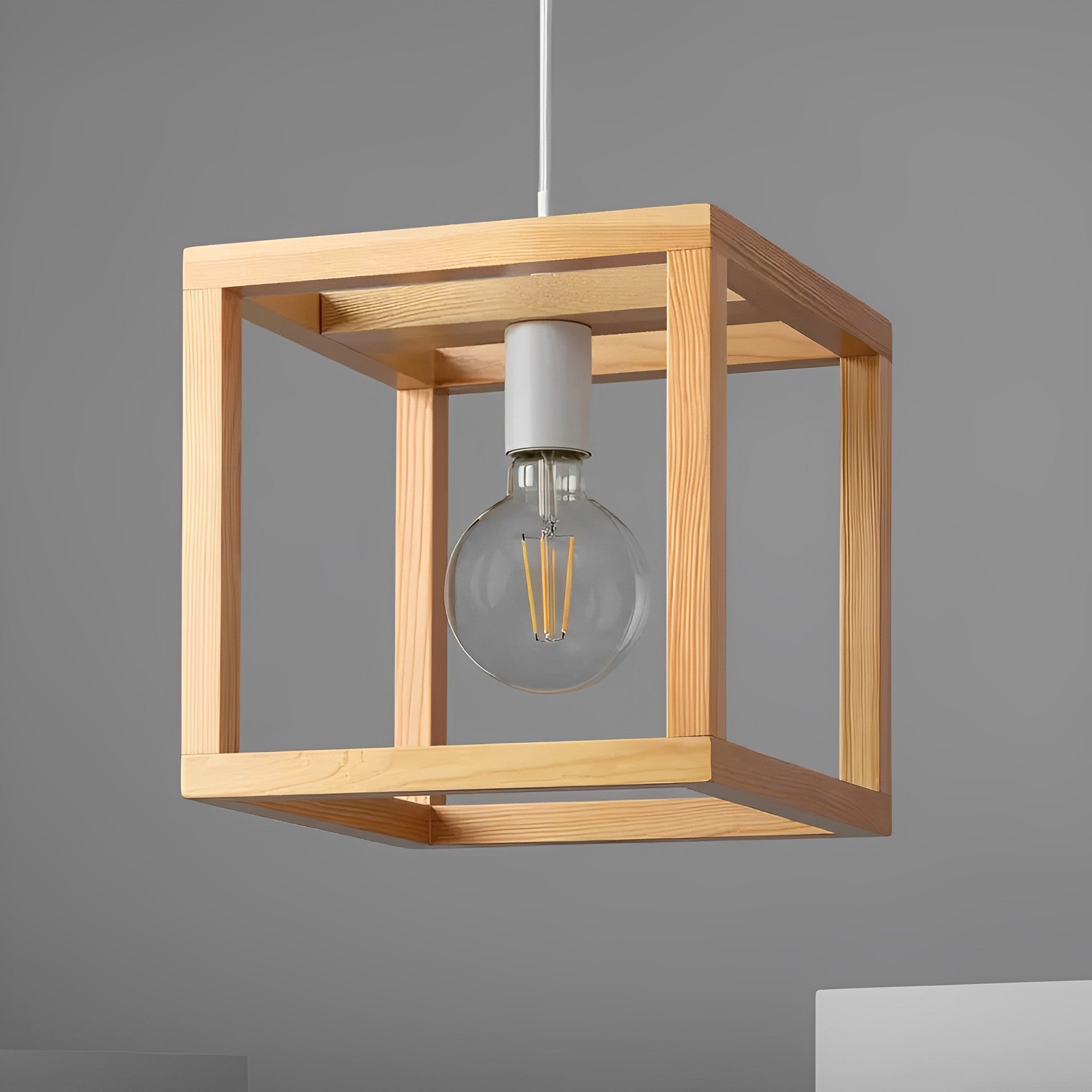 LÁMPARA COLGANTE COLECCIÓN ARHAT, ELABORADA A MANO CON MADERA