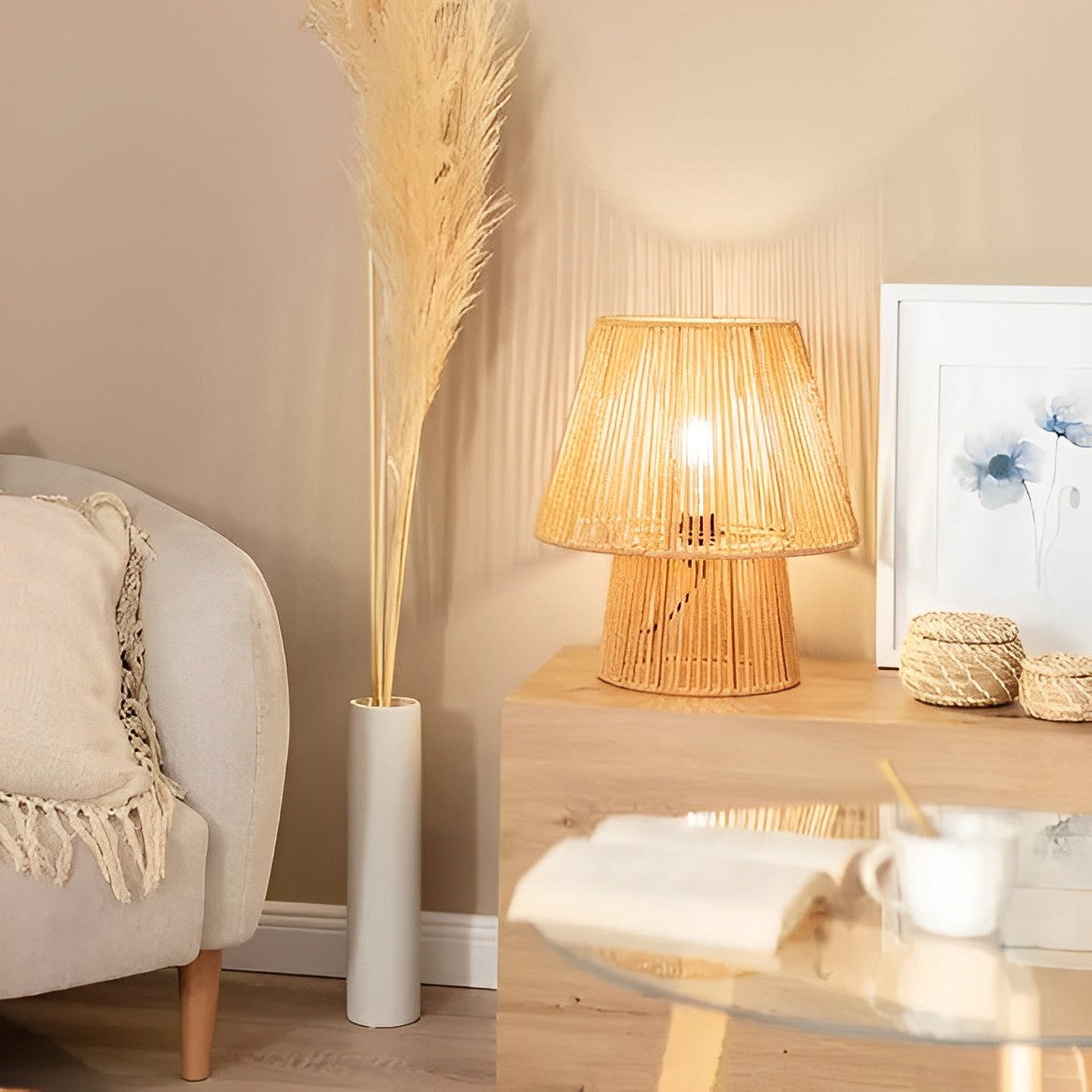 LÁMPARA DE MESA COLECCIÓN KARMA, ELABORADA A MANO CON PAPEL TRENZADO