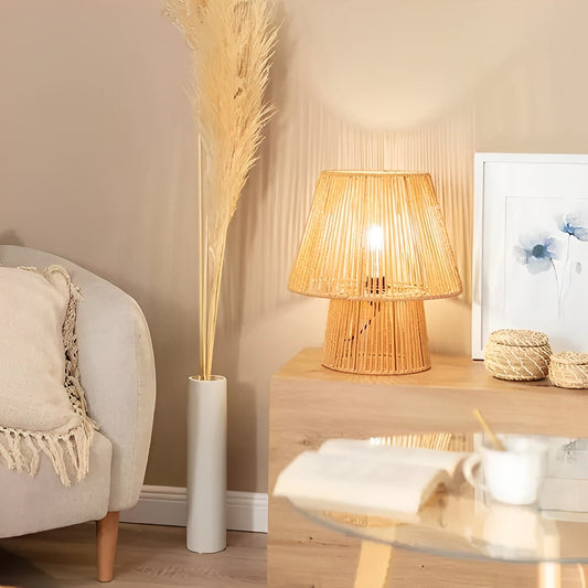 LÁMPARA DE MESA COLECCIÓN KARMA, ELABORADA A MANO CON PAPEL TRENZADO